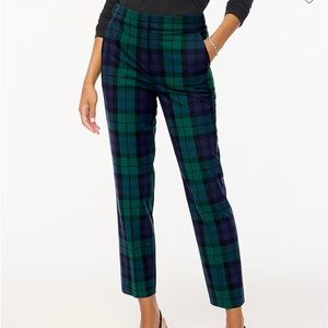 Brand new with tags. Petite Black Watch plaid Holland pant